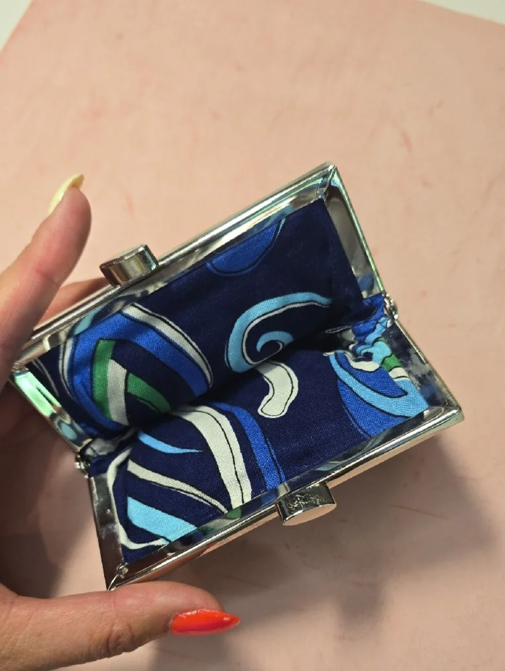 Vera Bradley Navy Blue Green Geometric Kiss-Lock Coin Purse